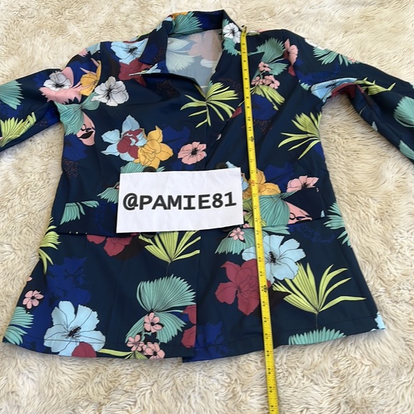 NO LABEL Women’s Blue Floral Blazer & Shorts Set Size S/M EUC - Picture 7 of 17